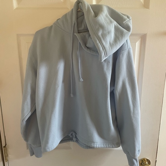 TNA Tops - TNA cozy hoodie